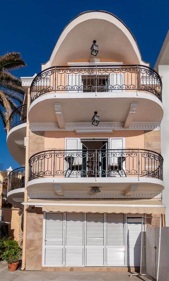 Apartment Villa Marija Tivat Bagian luar foto